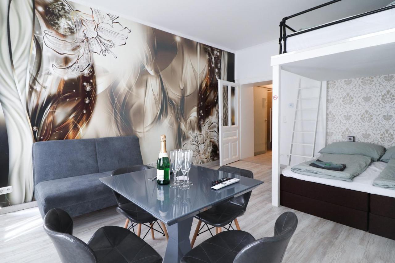 Cozynite Premium Apartment Favoriten Vienna Esterno foto