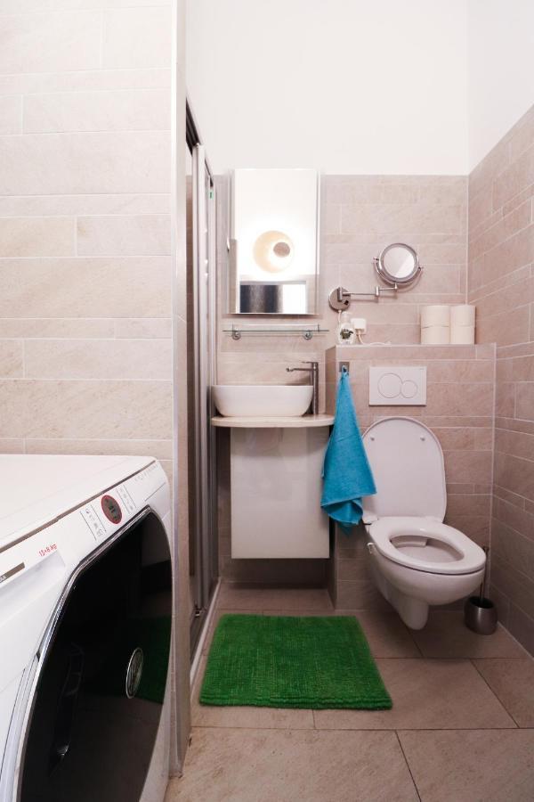 Cozynite Premium Apartment Favoriten Vienna Esterno foto