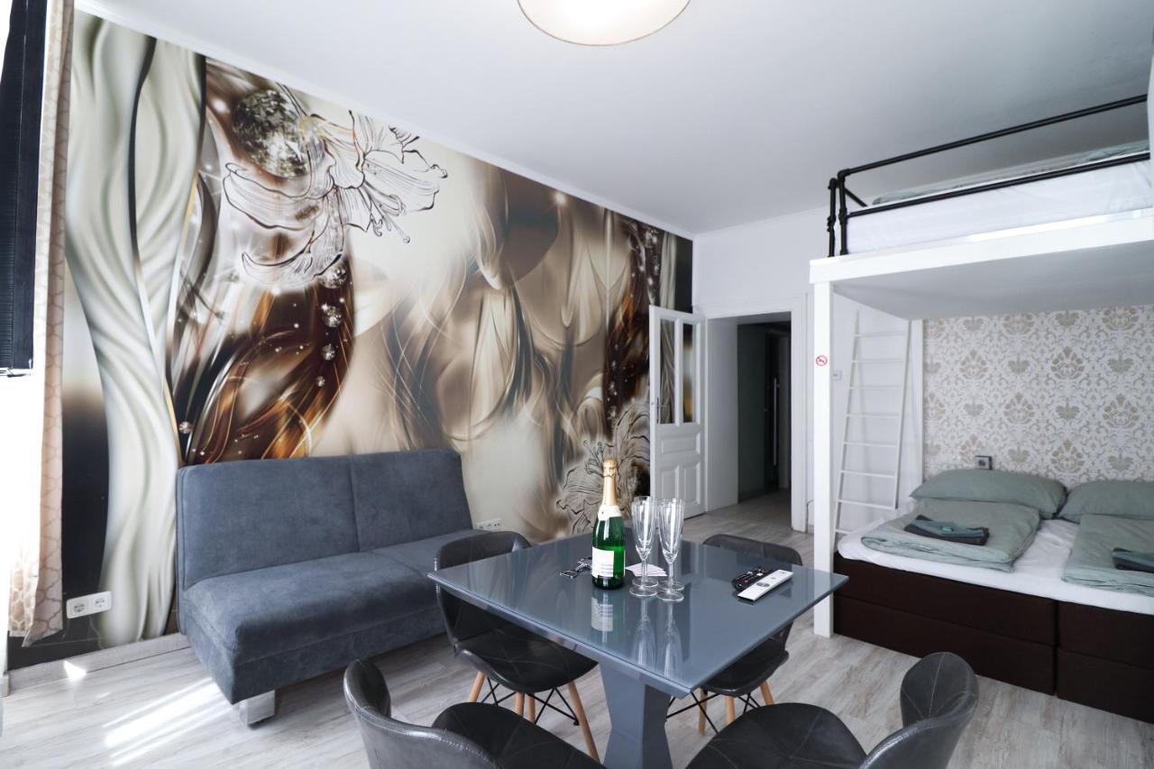 Cozynite Premium Apartment Favoriten Vienna Esterno foto