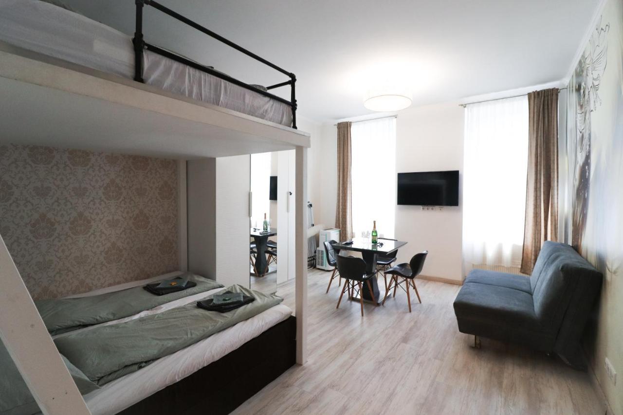 Cozynite Premium Apartment Favoriten Vienna Esterno foto